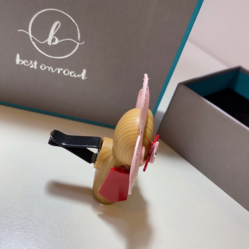 ブランドキーホルダー細部ディテール